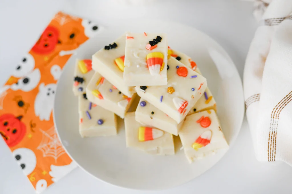 white chocolate fudge with candy corn and halloween sprinkles