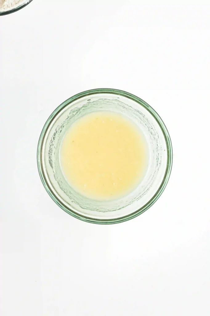oil and applesauce in a glass bowl