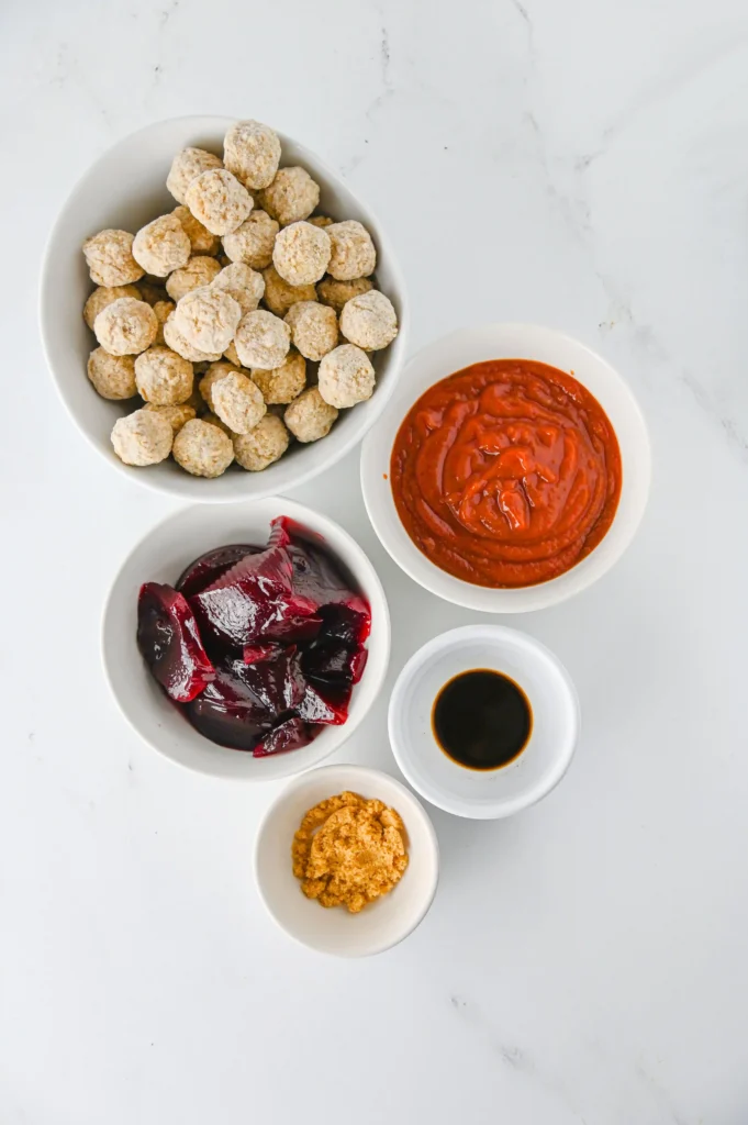 ingredients for the crockpot cranberry meatballs