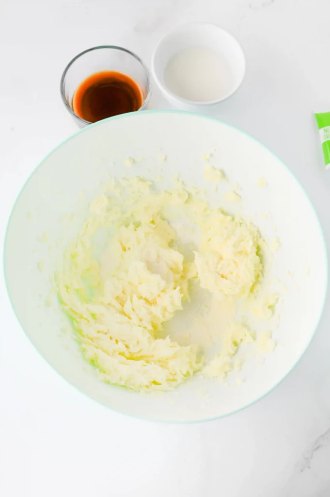 frosting in a bowl